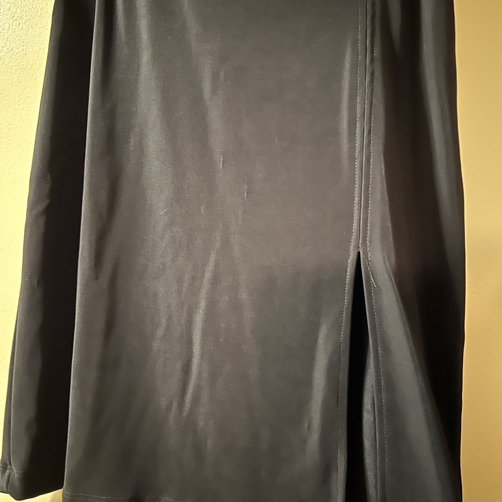 DNY Black Mini Pencil Skirt with Slit up thigh